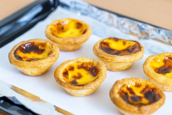 Homemade Baked Portuguese Egg Tart — Zdjęcie stockowe