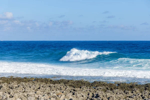 Big Sea Wave Splash Rock — Stockfoto