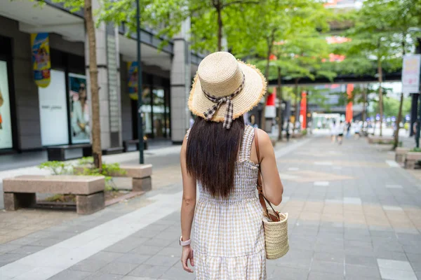 Tourist Woman Xinyi District Taipei City Taiwan — Foto Stock