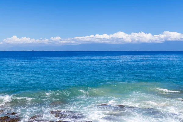 Hermoso Cielo Azul Claro Mar —  Fotos de Stock