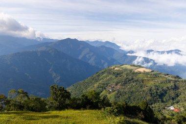 Tayvan 'ın Taitung bölgesindeki güzel dağ manzarası