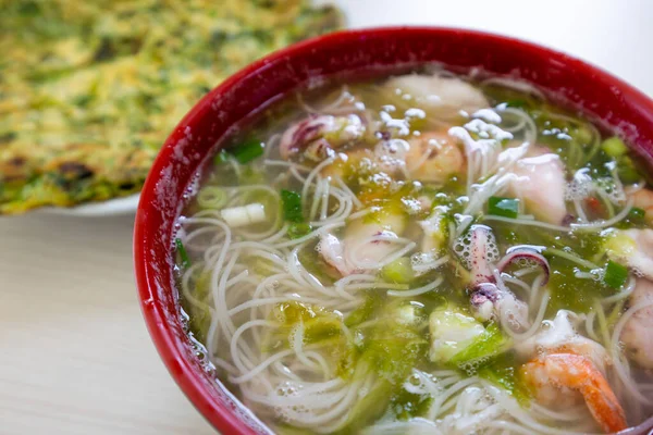 Seafood Rice Noodle Soup Bowl — 图库照片