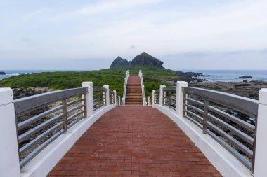 Taitung 'daki Sanxiantai Ejderha Köprüsü.