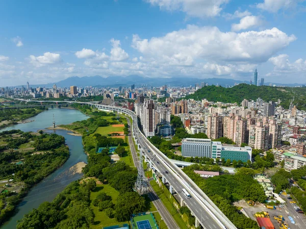 Şehir Merkezindeki Taipei Şehrinin Iyi Manzarası — Stok fotoğraf