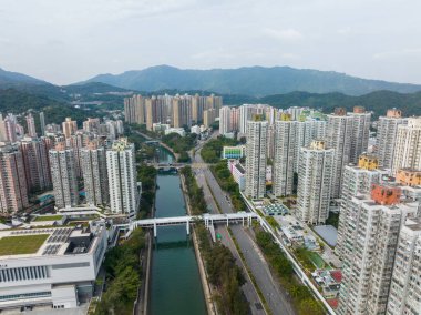 Taipo, Hong Kong - 06 Şubat 2022: Hong Kong yerleşim bölgesi manzarası