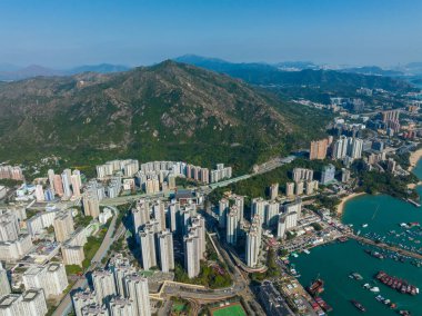 Tuen Mun, Hong Kong - 04 Şubat 2022: Hong Kong şehrinin en iyi manzarası