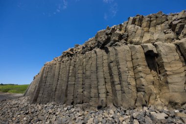 Tayvanlı Penghu 'lu Chixi bazalt