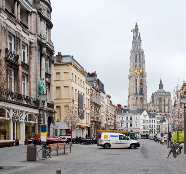 Antwerpia. widok na katedrę Świętej Matki Bożej. — Zdjęcie stockowe