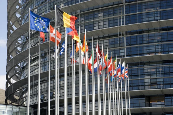 Europarliament. lijst van vlaggen van de landen van de Europese Unie. Stockfoto