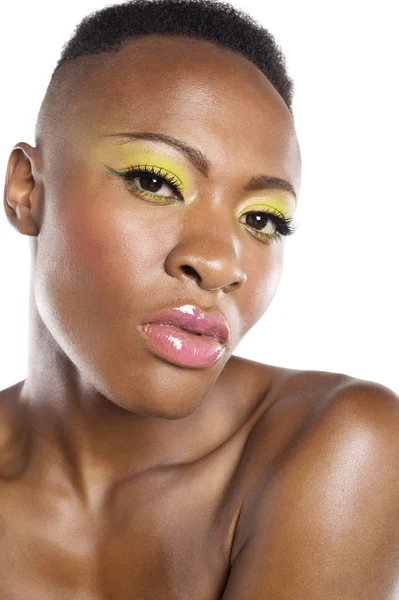 Portret van Afro-Amerikaanse vrouw close-up — Stockfoto