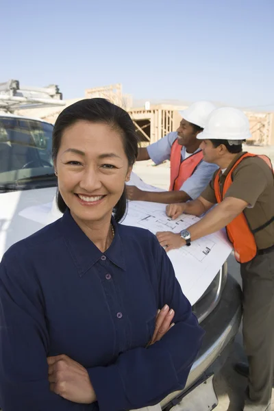 Female Engineer Standing At Construction Site — Stock Photo, Image