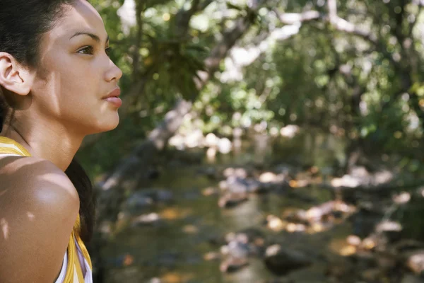 Teenage Girl In Forest — Stock Photo, Image