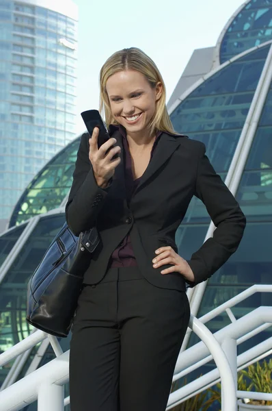 Businesswoman Reading Text Message — Stock Photo, Image