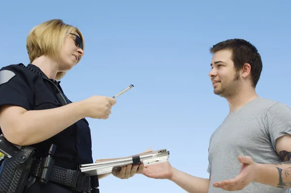 Police Officer Writing Ticket — Stock Photo, Image