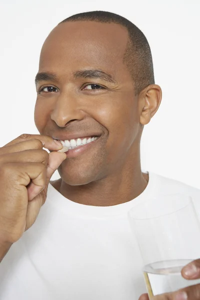 Man Taking Pill — Stock Photo, Image