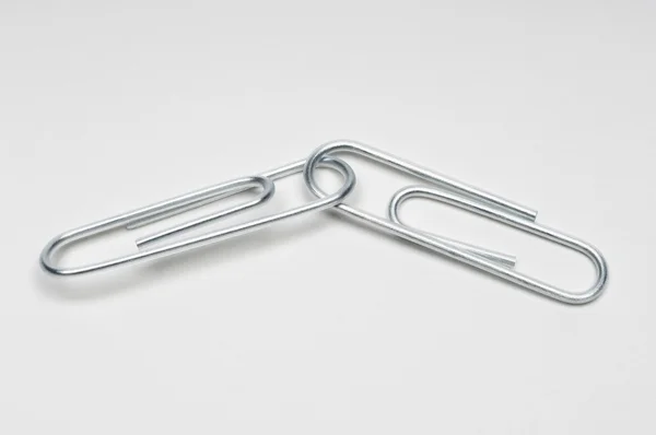 Aangesloten stalen paperclips — Stockfoto