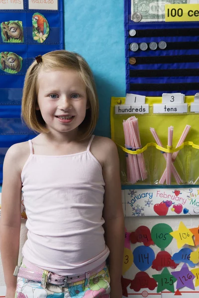 Elementary Student In Classroom — Stock Photo, Image