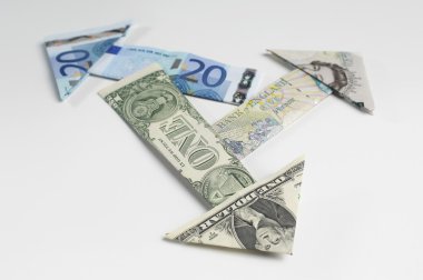 oklar katlanmış kağıt yapılmış