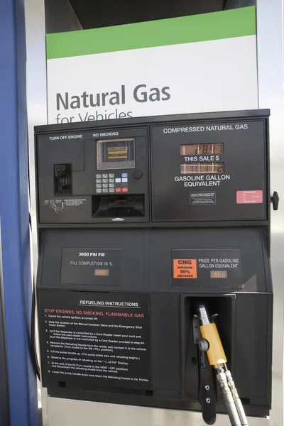 Bomba de combustível do posto de gasolina — Fotografia de Stock