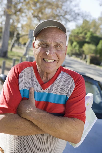 Senior man bedrijf routekaart — Stockfoto