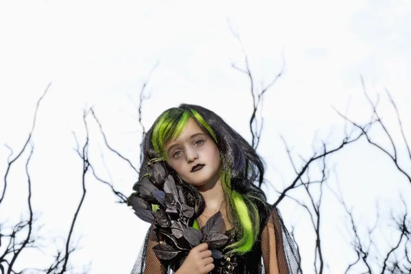 Szomorú kis boszorkány, fekete rózsa — Stock Fotó