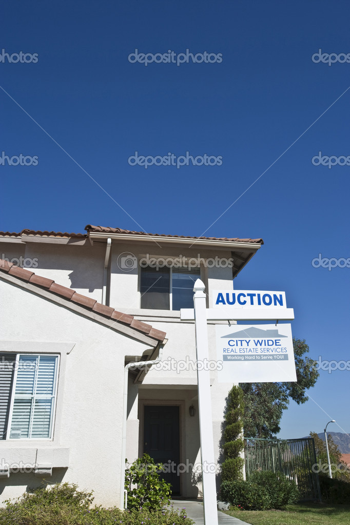 Auction Sign Outside house