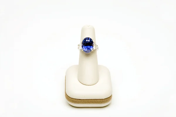 Anello Zaffiro Platino Blu — Foto Stock