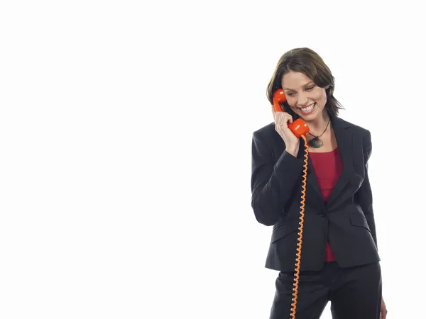 Mulher de negócios feliz usando telefone — Fotografia de Stock