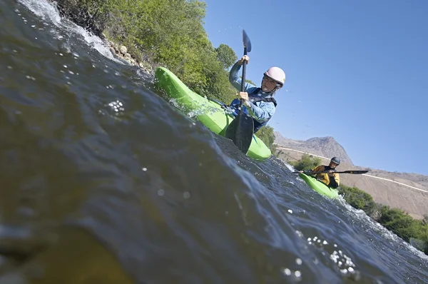 Two Friends Kayaking — Stock Photo, Image