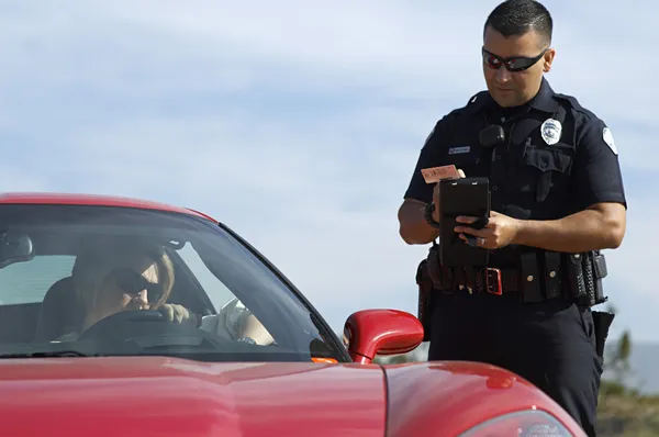 Cop de tráfico en coche deportivo —  Fotos de Stock