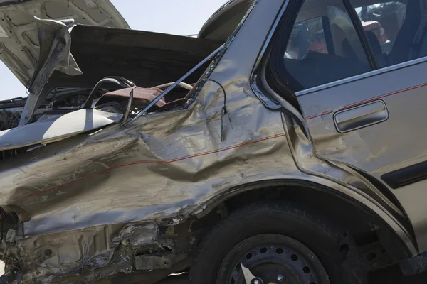 Damaged Car — Stock Photo, Image