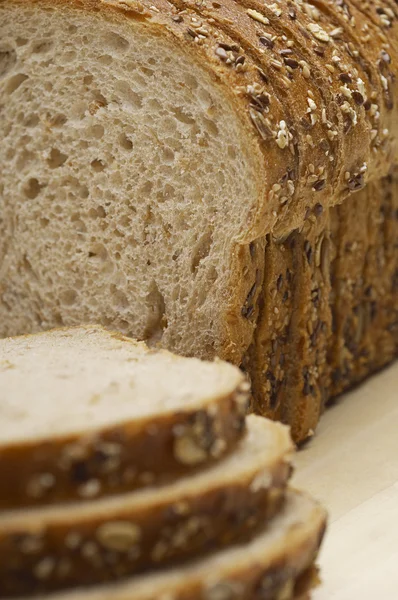 Φέτες σίκαλη και σιτάρι ψωμιά — Φωτογραφία Αρχείου