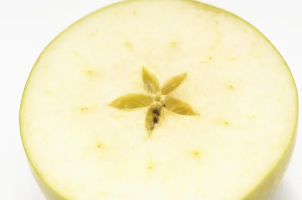 Tvärsnitt av granny smith apple — Stockfoto