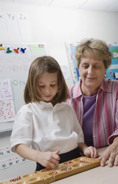 Little Girl Learning To Count — Stock Photo, Image