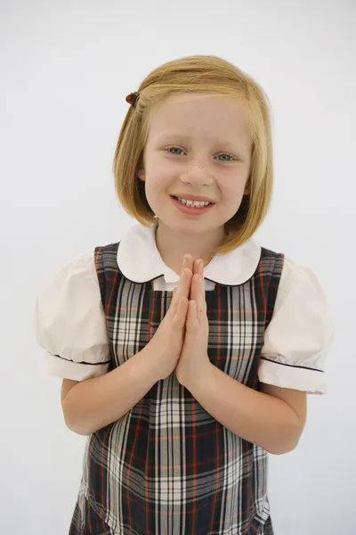 学校制服的小女孩 — 图库照片