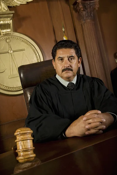 Judge In Courtroom — Stock Photo, Image