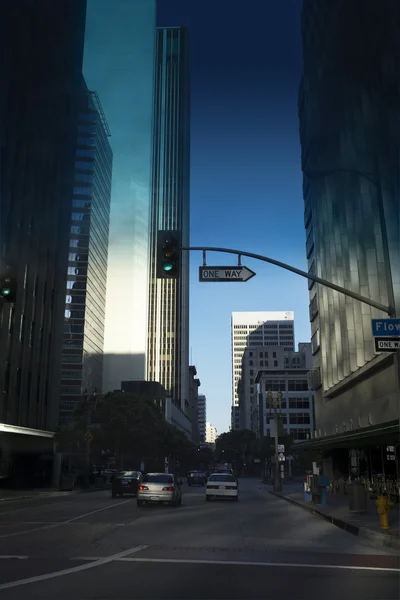 Ett sätt vägskylt i city — Stockfoto