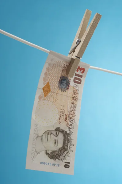 British Paper Currency On Clothesline — Stock Photo, Image