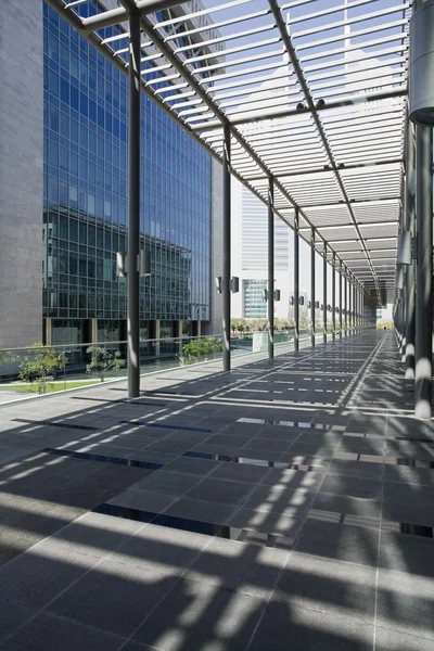 ドバイ国際金融センターで長い廊下 — ストック写真