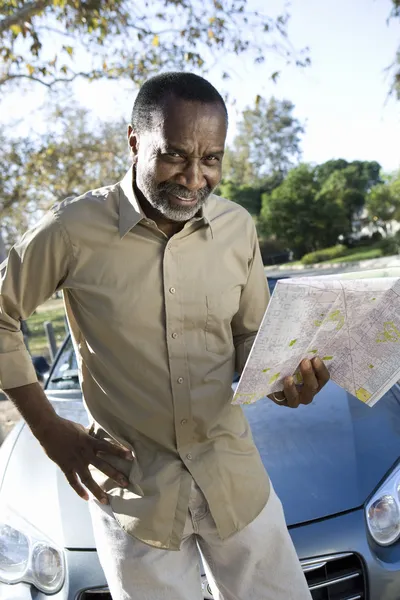 Mapa del holding de hombres afroamericanos — Foto de Stock