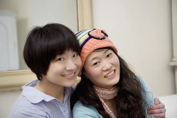 Portrait of young siblings — Stock Photo, Image