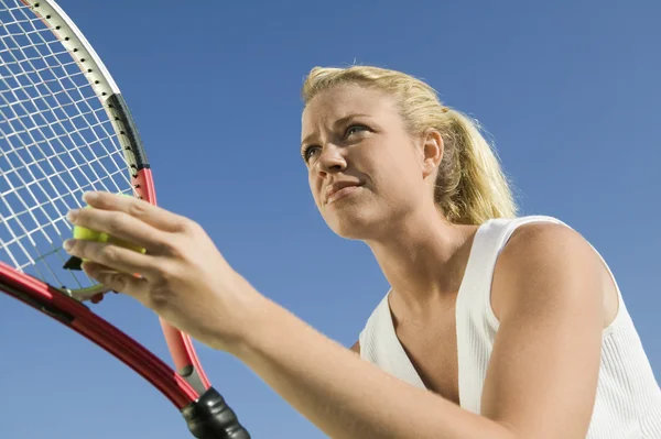 Jugadora de tenis femenina — Foto de Stock