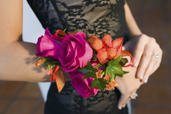 Teenage girl wearing corsage — Stock Photo, Image