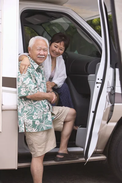 Couple in motor home — Stock Photo, Image