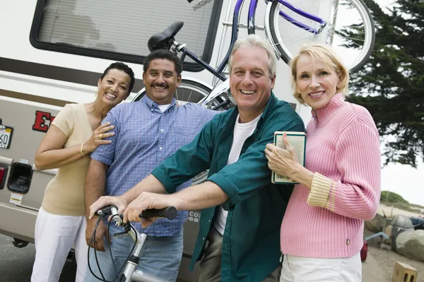 Middle-aged couples — Stock Photo, Image