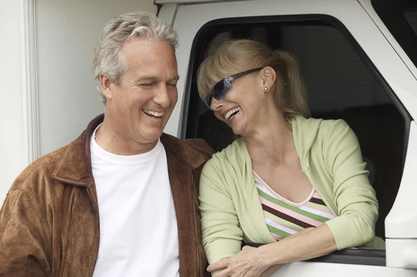 Smiling mature couple — Stock Photo, Image