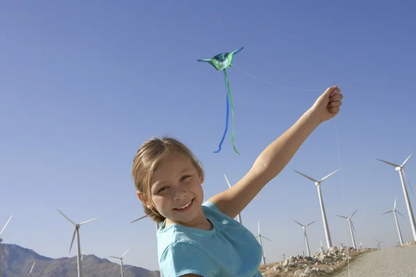 Leende flicka med kite — Stockfoto