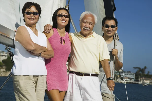 Family sailing — Stock Photo, Image
