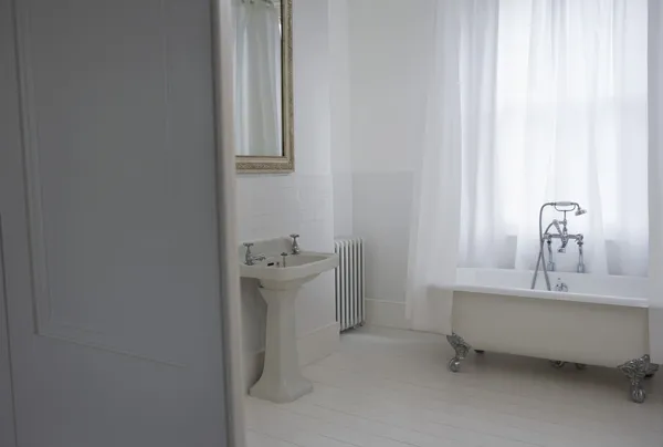 Old style bathroom — Stock Photo, Image