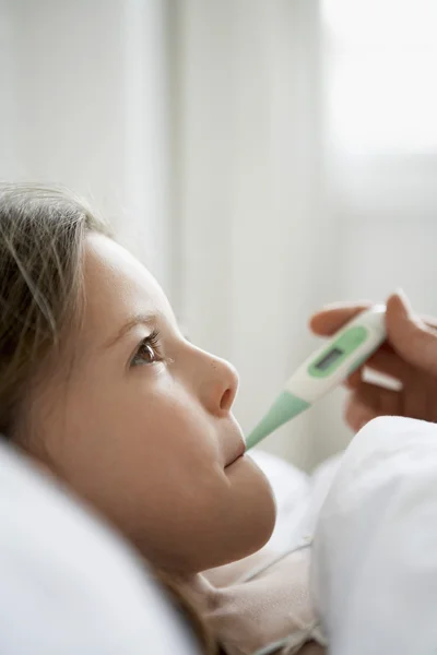 Little Girl with thermometer — Stock Photo, Image